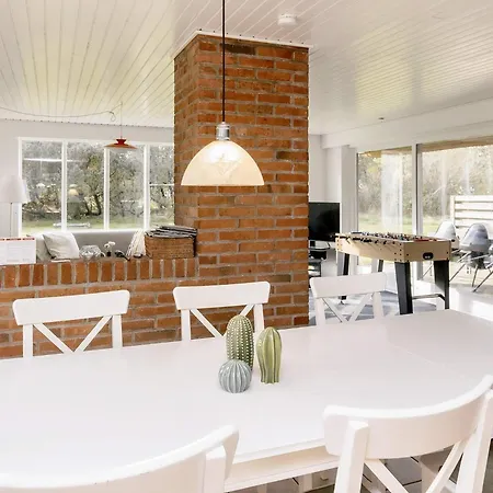 Ferienhaus 8 Person In Blåvand